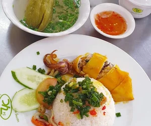 quán cơm tại Tân Phong Quận 7