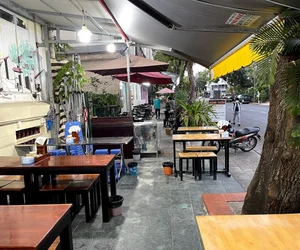 quán phở tại Tân Phong Quận 7