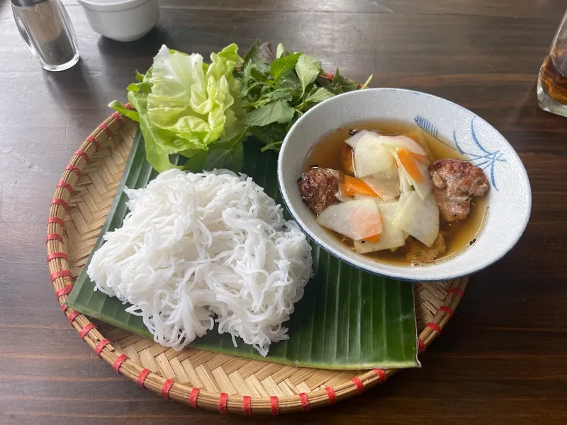 T.A.T CORNER - BÚN CHẢ HÀ NỘI