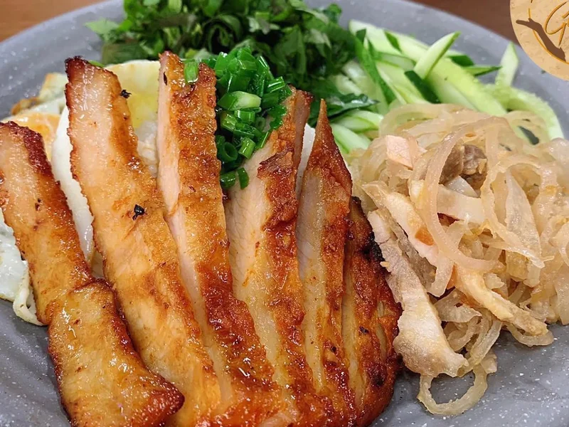 Bánh canh mực Phan Gia