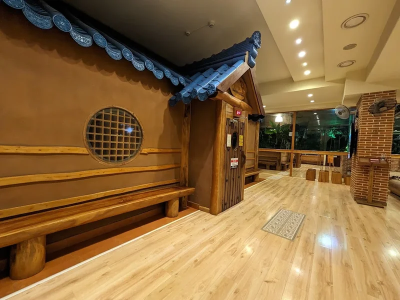 Golden Lotus Healing Spa Land