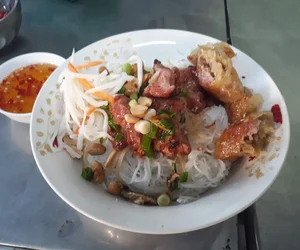 quán cơm tại Phú Mỹ Quận 7