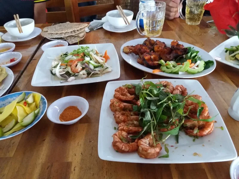 Quán Ăn Gia Đình Sông Quê 2