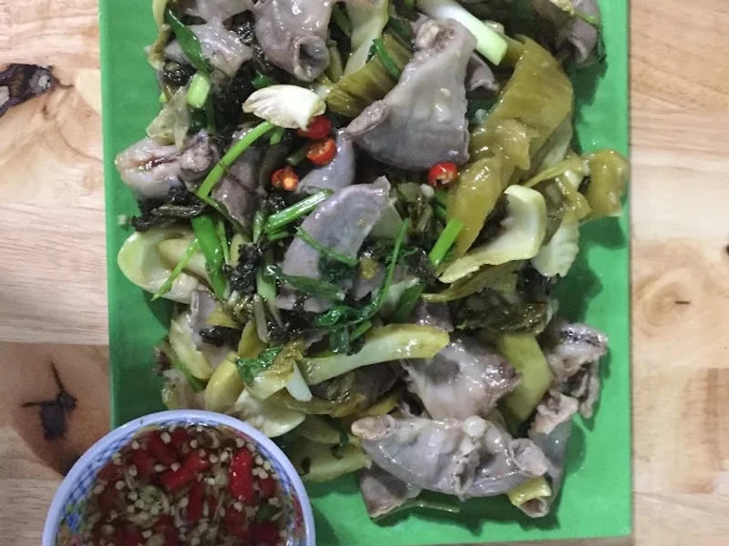 Quán Cơm Long Phụng