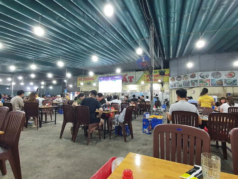 Hệ thống lẩu dê Nồi Đất 3