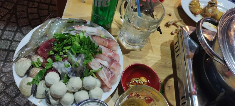 Lẩu 94