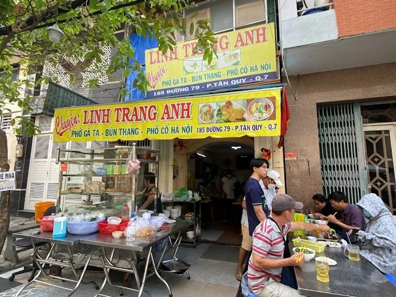 Quán phở Linh Trang Anh