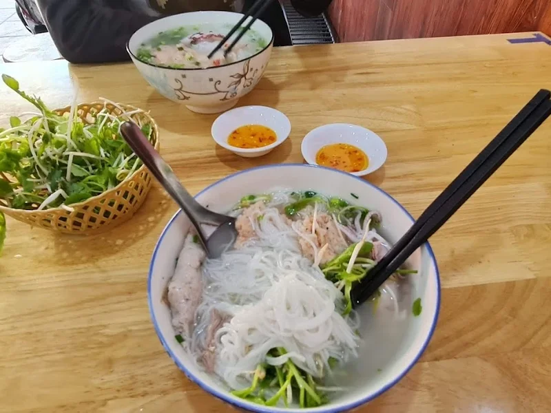 Bún Quậy Phú Quốc - Tâm Quán - Lê Văn Lương