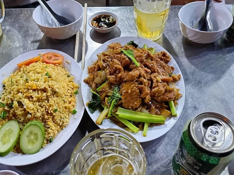 Quán Ăn Tỷ Mập