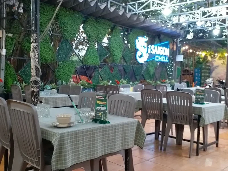 Quán lẩu gà Hoàng Hiếu