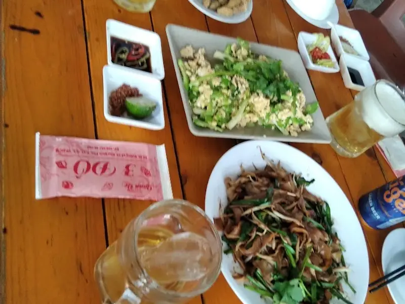 Quán Ốc Hải Sản 3 Đô
