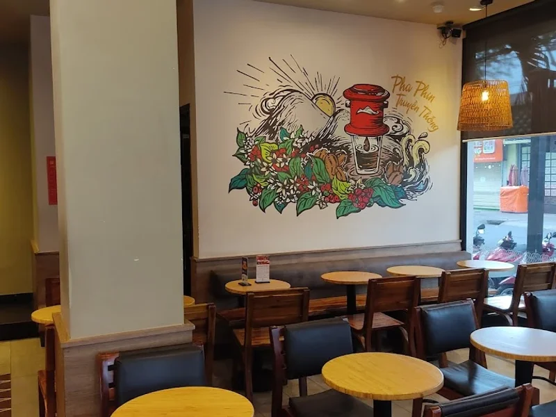 Highlands Coffee Truong Son