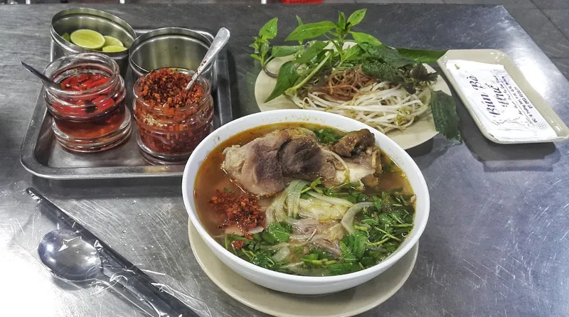 Quán Bún Bò Huế 16 Trường Sơn