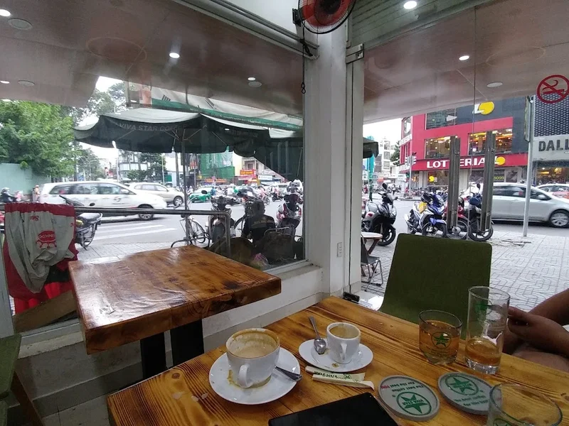 Viva Star Lê Hồng Phong