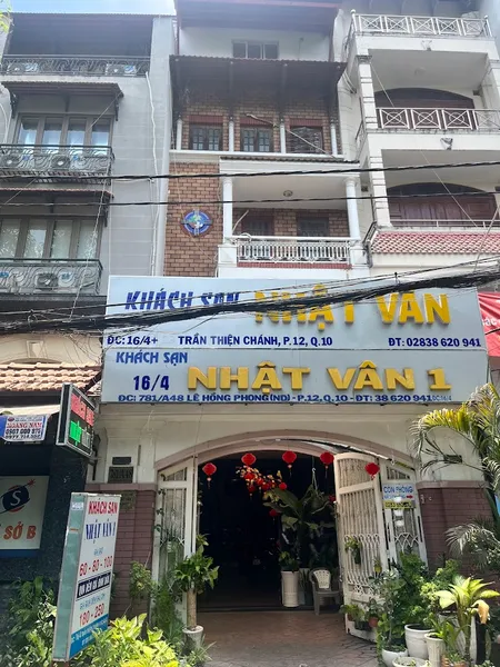 Khách sạn Nhật Vân 1