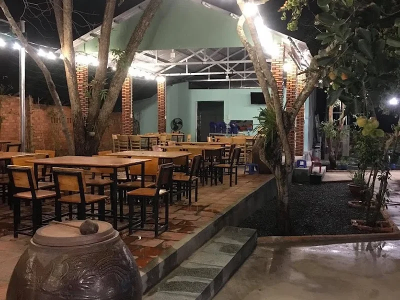 Quán ăn gia đình Hương Đồng