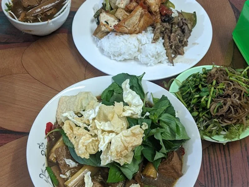 Cơm Chay Suối Nguồn