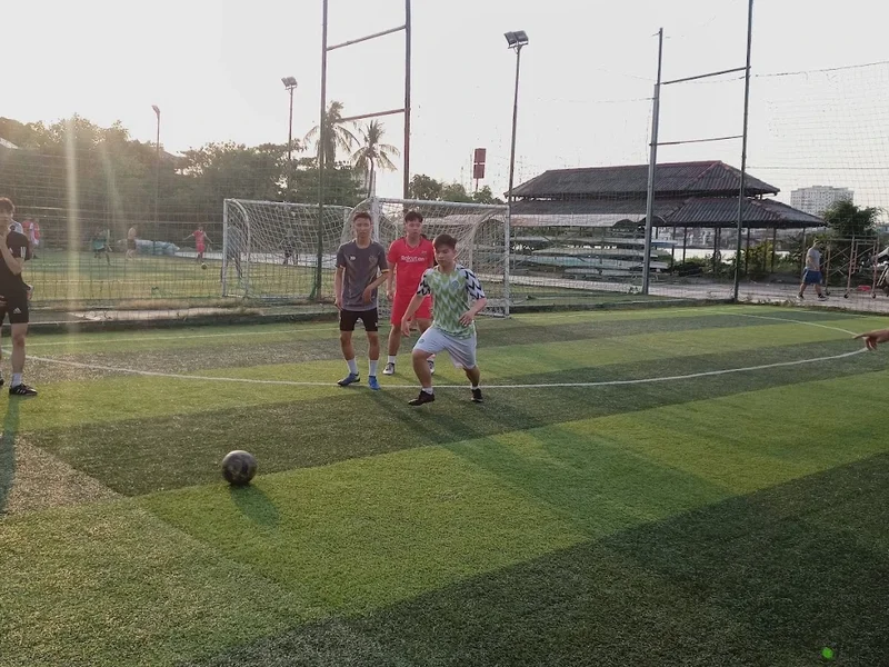 Trung tâm TDTT Thanh Đa- Sân Bóng Đá Cỏ Nhân Tạo