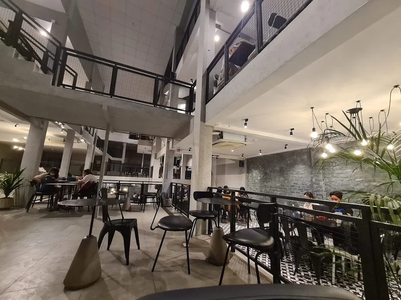 Three O’clock Coffee