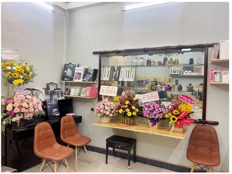 Nguyễn Gia group Q5