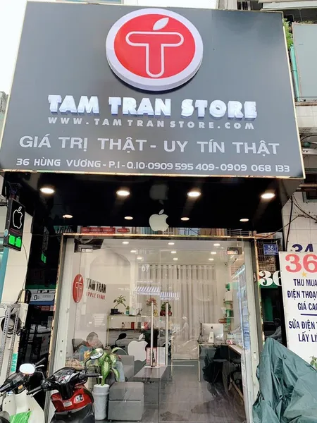 Cửa Hàng Điện Thoại Tâm Trần Store