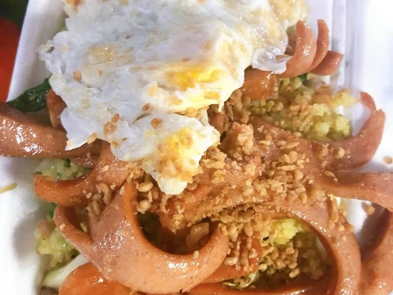 Bố già cơm gà - mì trộn