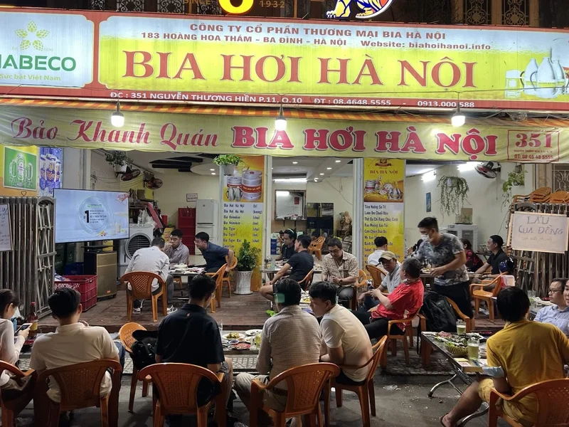 Bảo Khanh quán - Bia hơi Hà Nội