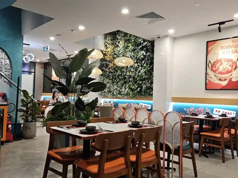 Chang - Modern Thai Cuisine Lê Đại Hành