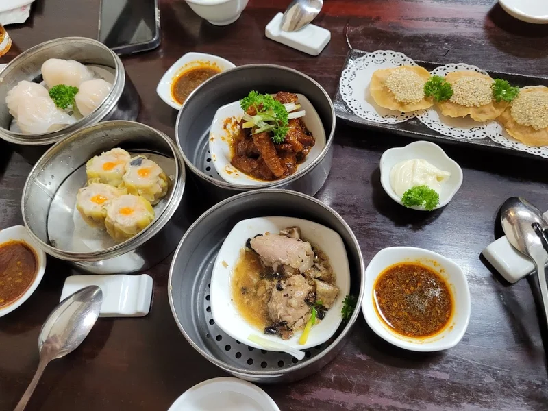 Tiến Phát - Điểm tâm Hồng Kông