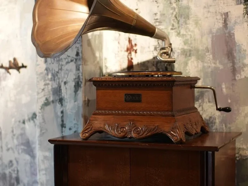 Petal by Petal - Florist & Coffee