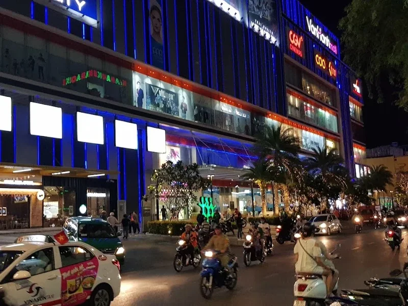 Khách Sạn Sen Vàng