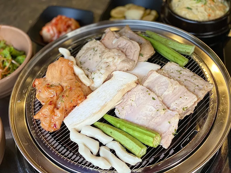 Gobchang Dodoog BBQ - Sư Vạn Hạnh