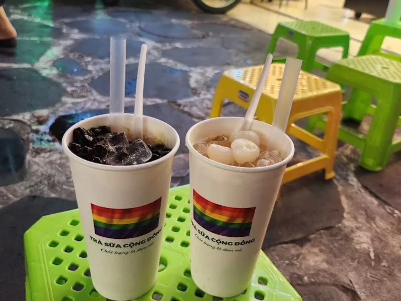 Trà sữa Cộng Đồng