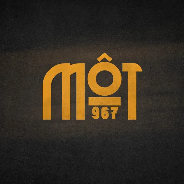 Một967