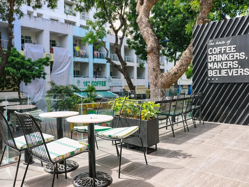 The Coffee House 64A Lữ Gia