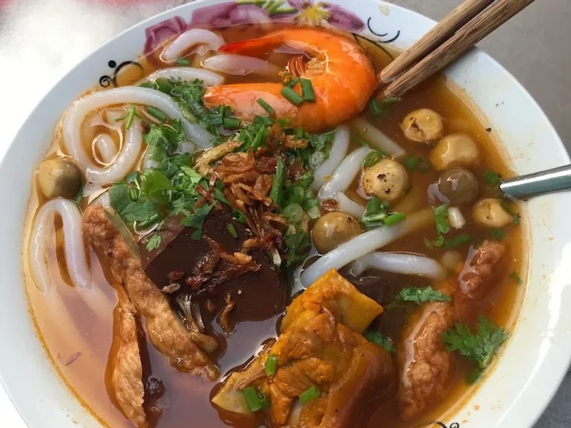 Ngã tư ăn sáng bình dân