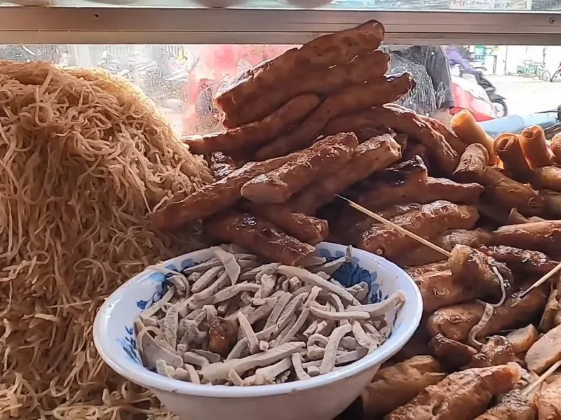 Bún Thịt Nướng Trương Tuyền