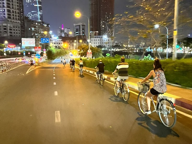 Saigon Authentic Hostel & Tours