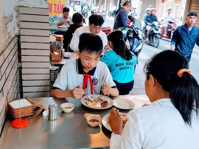 Cơm Tấm Chị Cám (Sà Bì Chưởng)