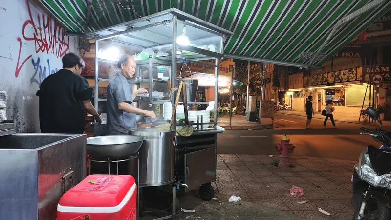 Quán Phở Lựa