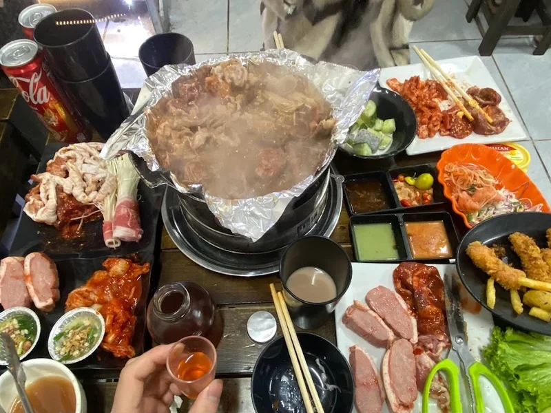 Quán Vũ buffet nướng chảo gang 139k