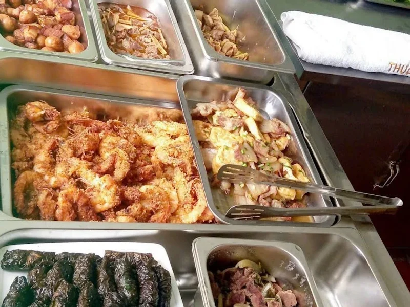 Quán Cơm Cô Thúy