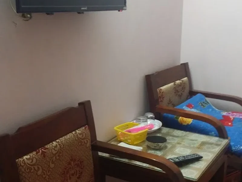 NHÀ NGHỈ HỒNG DƯƠNG