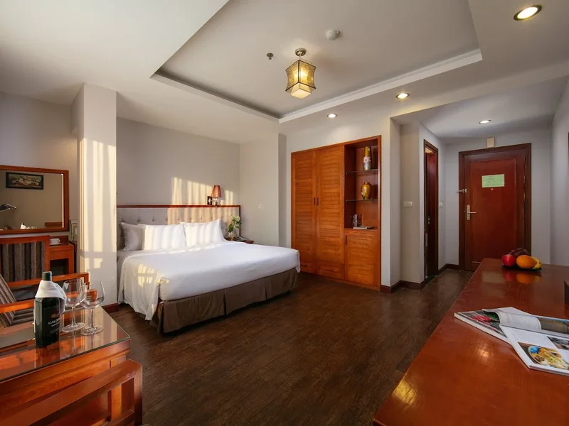 Sen Luxury Hotel