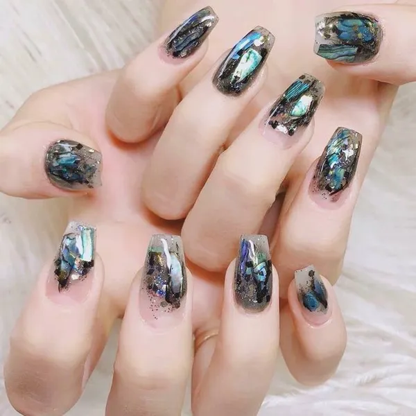 Star nails, tiệm làm móng tay và Mi