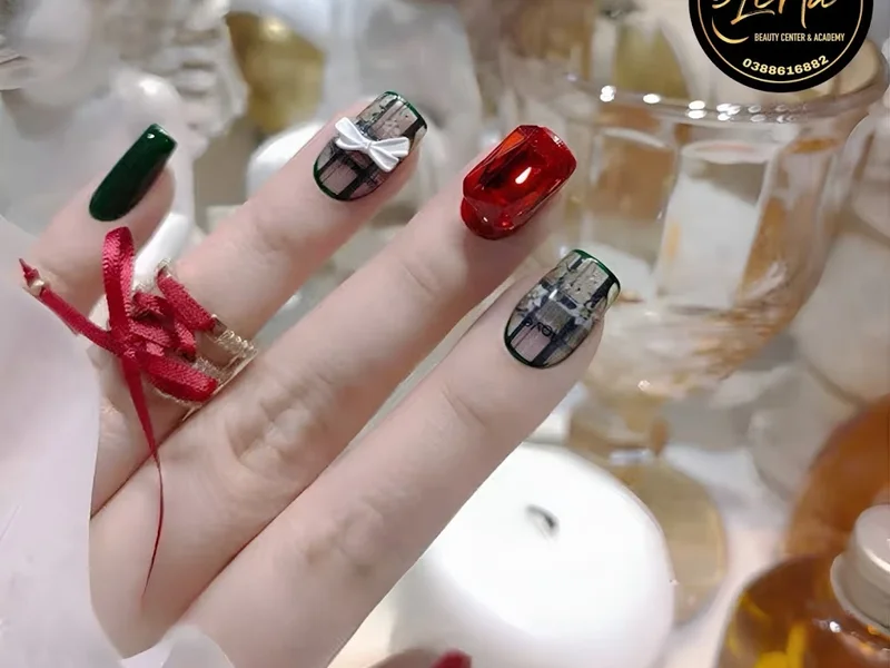 LÀM NAIL - MÓNG - NỐI MI TẠI NHÀ ( LINA) Cầu Giấy , Hà Nội