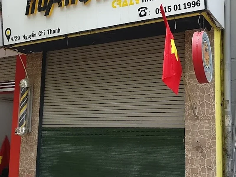 Hoang Kon Hair Stylist