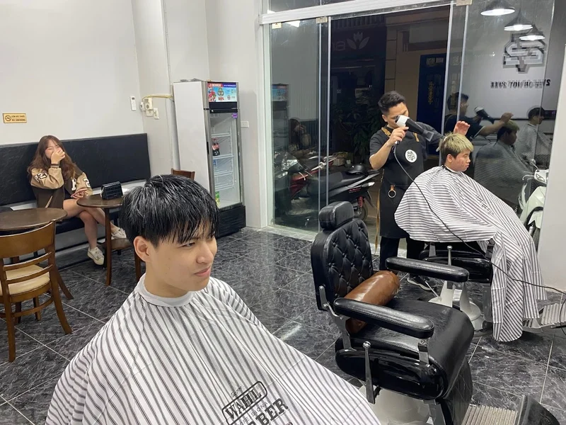 Tiến Đích Barbershop - Cắt tóc nam Hà Nội