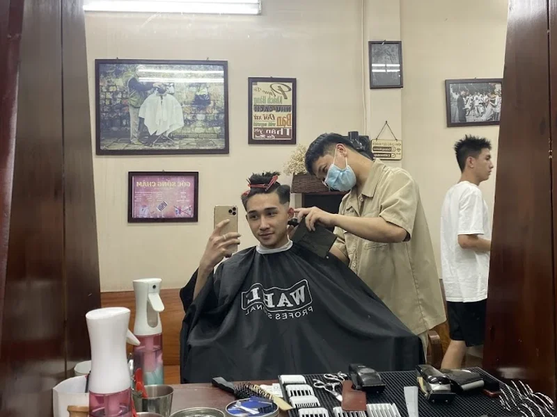 Tường Barber