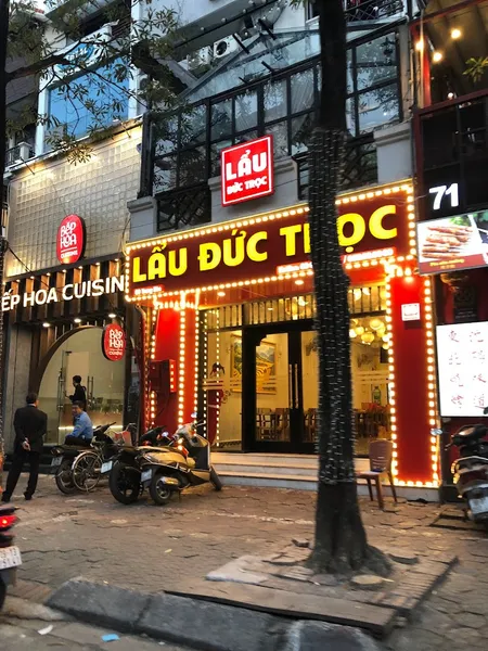 Công ty Du Lịch Tour 100